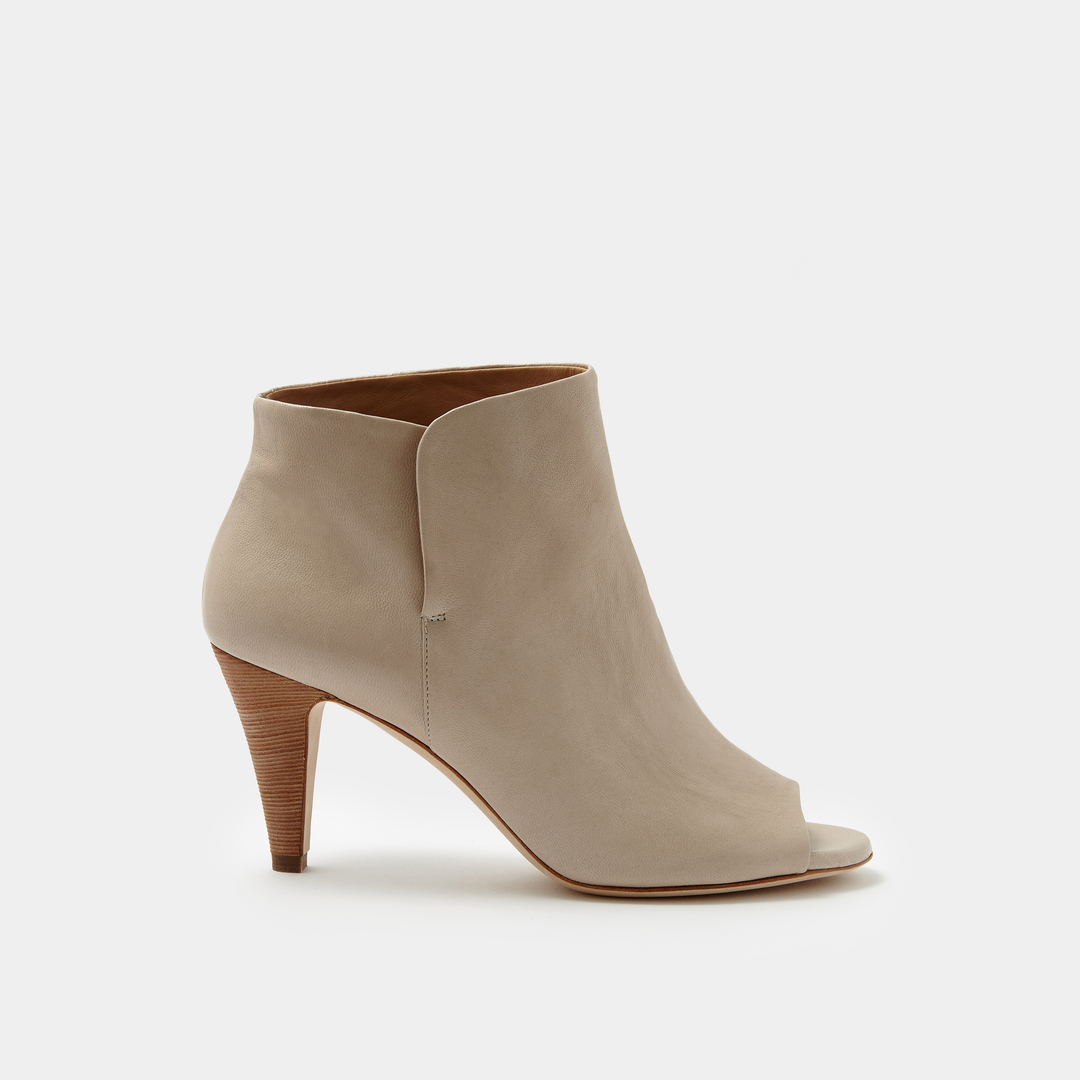 ALESSA new PEEP TOE BOOT Sand Italian