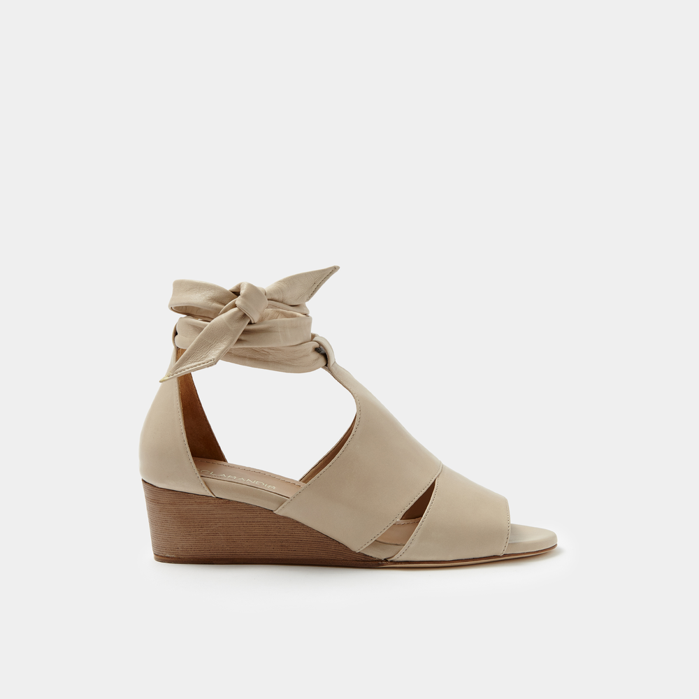 Sclarandis Carla Tie Wedge Sand Nappa