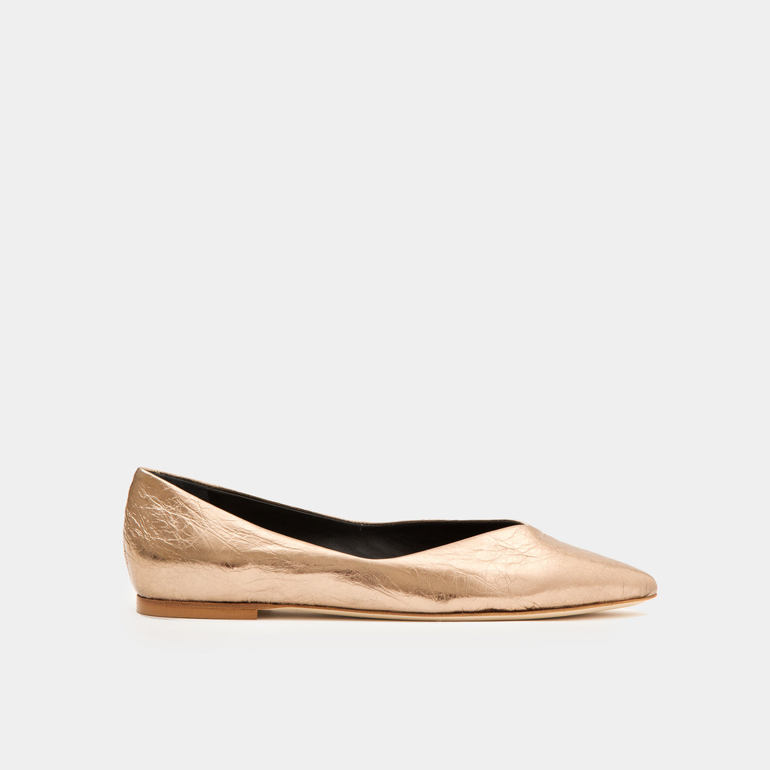 Crinkled bronze metallic Pointy toe flat slip-on 