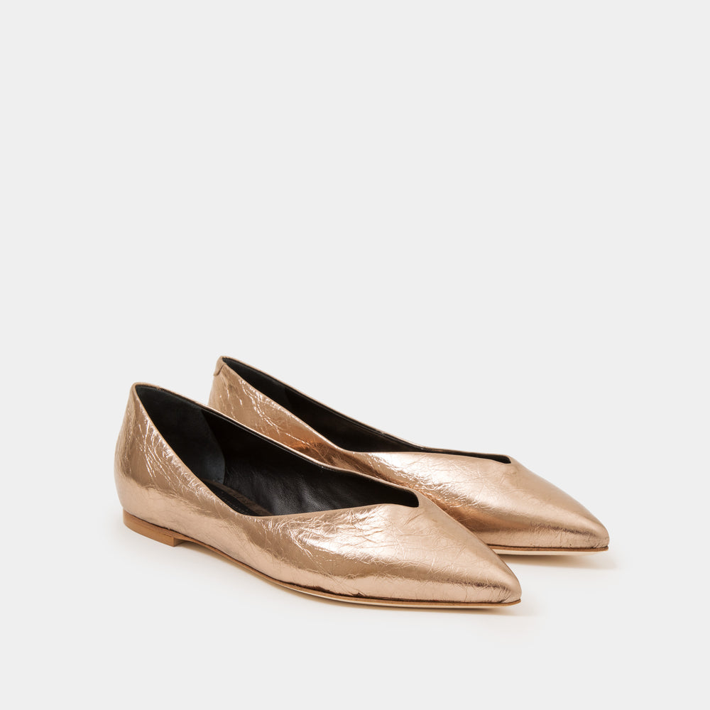 Crinkled bronze metallic Pointy toe flat slip-on 